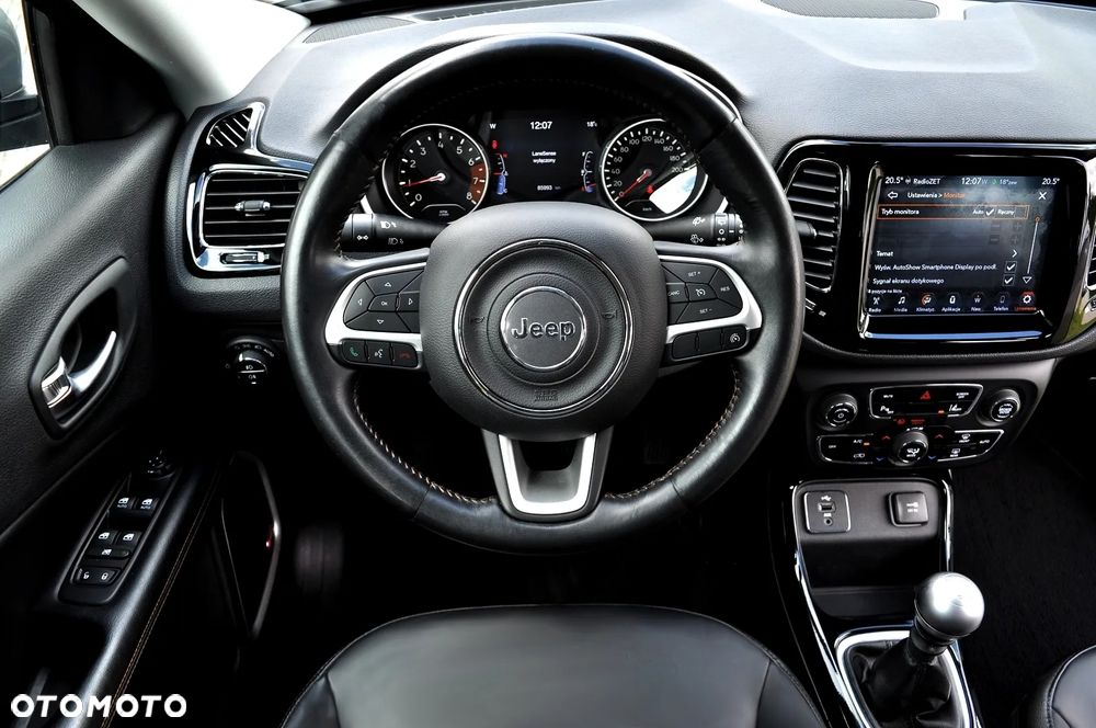 Jeep Compass 1.4 TMair Limited FWD S&S - 27