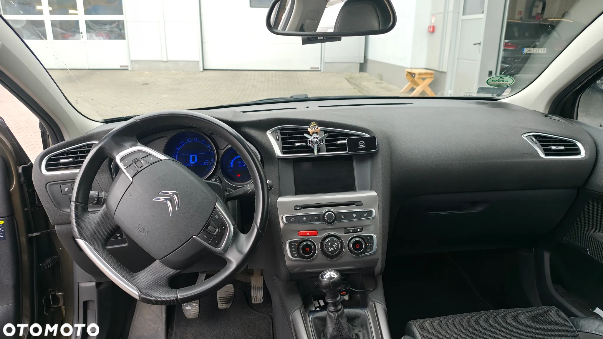 Citroën C4 1.2 PureTech Shine S&S - 5