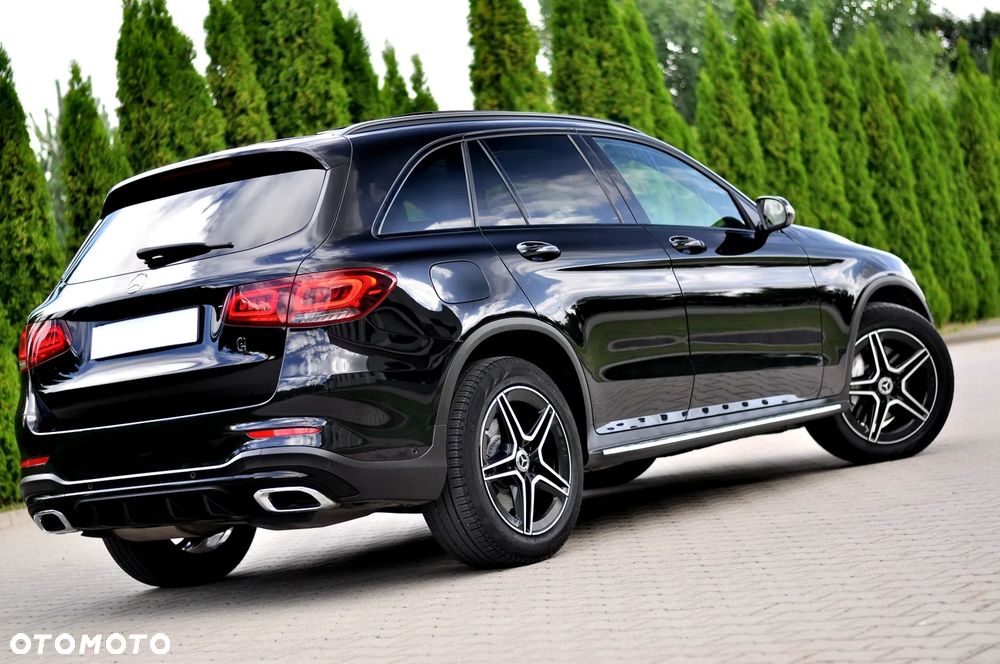 Mercedes-Benz GLC 200 d 4Matic 9G-TRONIC AMG Line - 17