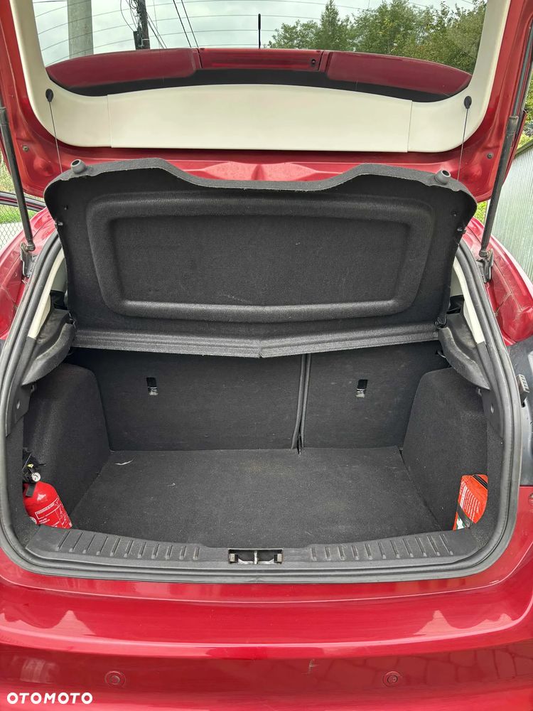 Ford Focus 1.6 TDCi DPF Start-Stopp-System Titanium - 24