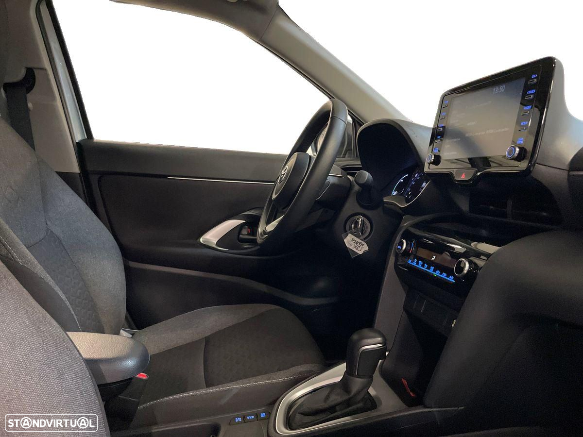 Toyota Yaris Cross - 6