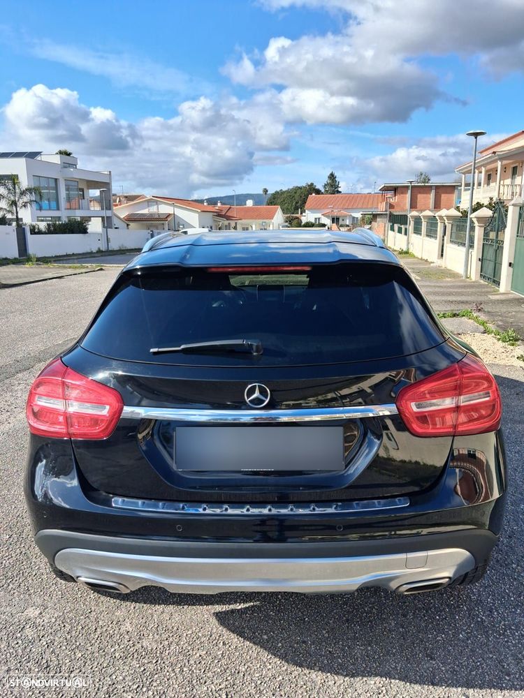 Mercedes-Benz GLA 200 (CDI) d 4Matic 7G-DCT Urban - 3