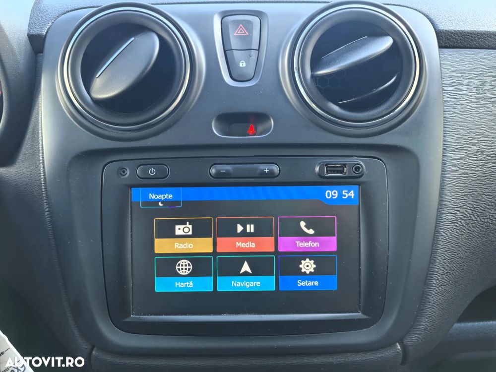 Dacia Lodgy TCe 100 GPF Comfort - 9