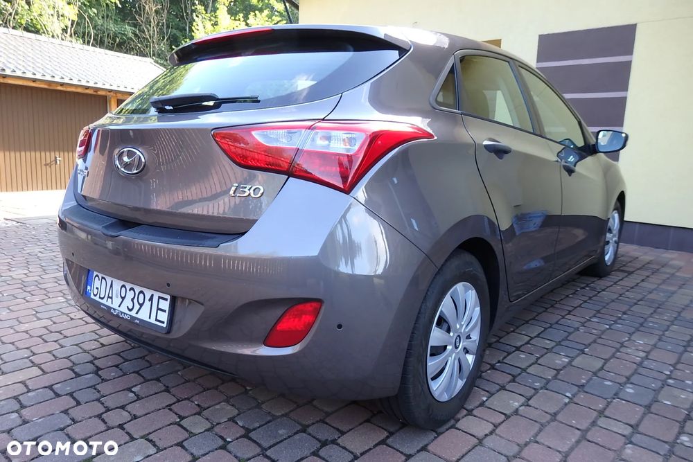 Hyundai i30 1.4 Premium - 4