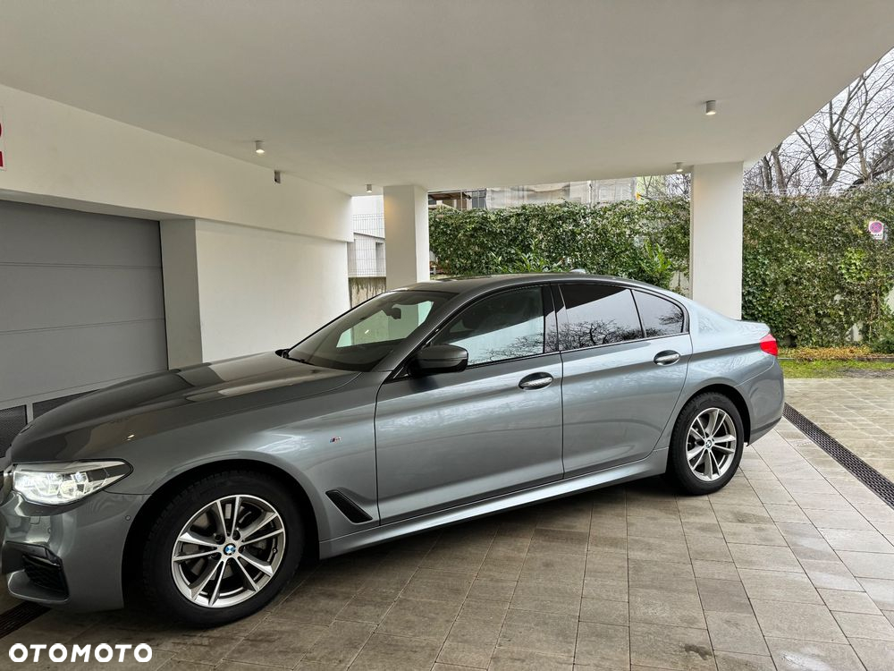 BMW Seria 5 520d xDrive - 7