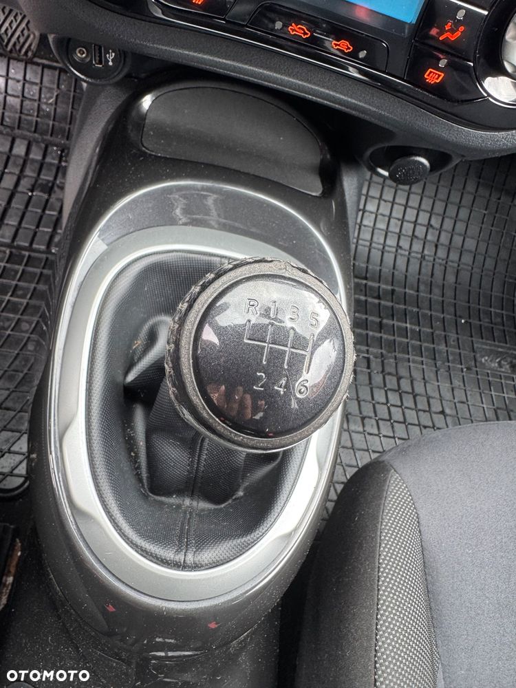 Nissan Juke 1.5 dCi Tekna S&S - 25