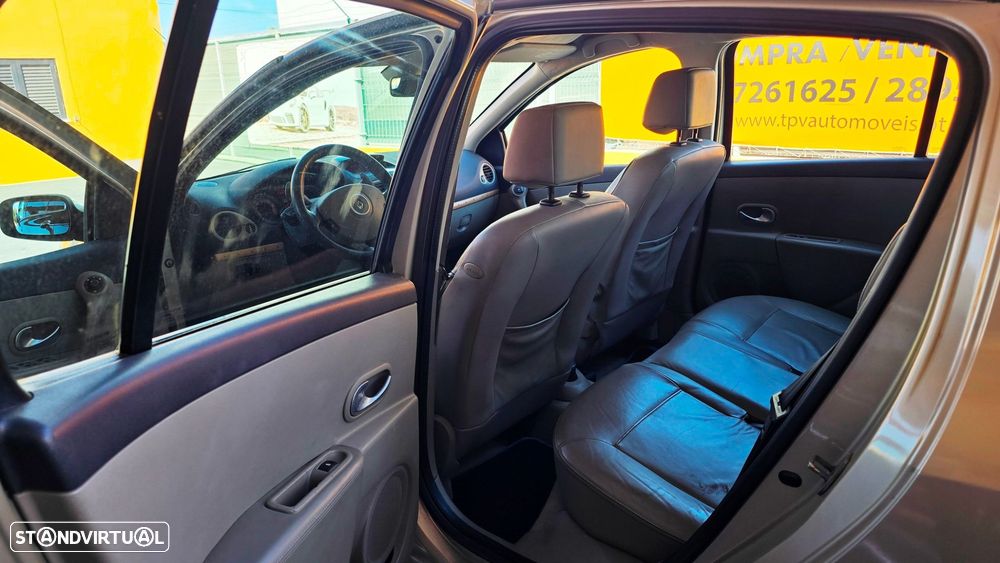 Renault Clio 1.6 16V Initiale Aut. - 7