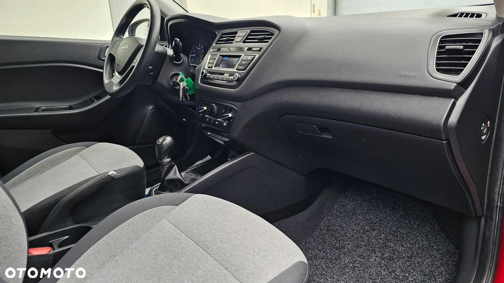 Hyundai i20 1.2 BlueDrive Classic + - 19