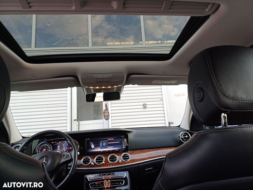 Mercedes-Benz E 220 d Aut. - 19