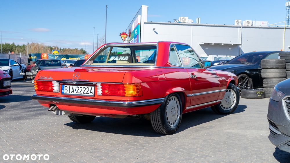 Mercedes-Benz SL - 12
