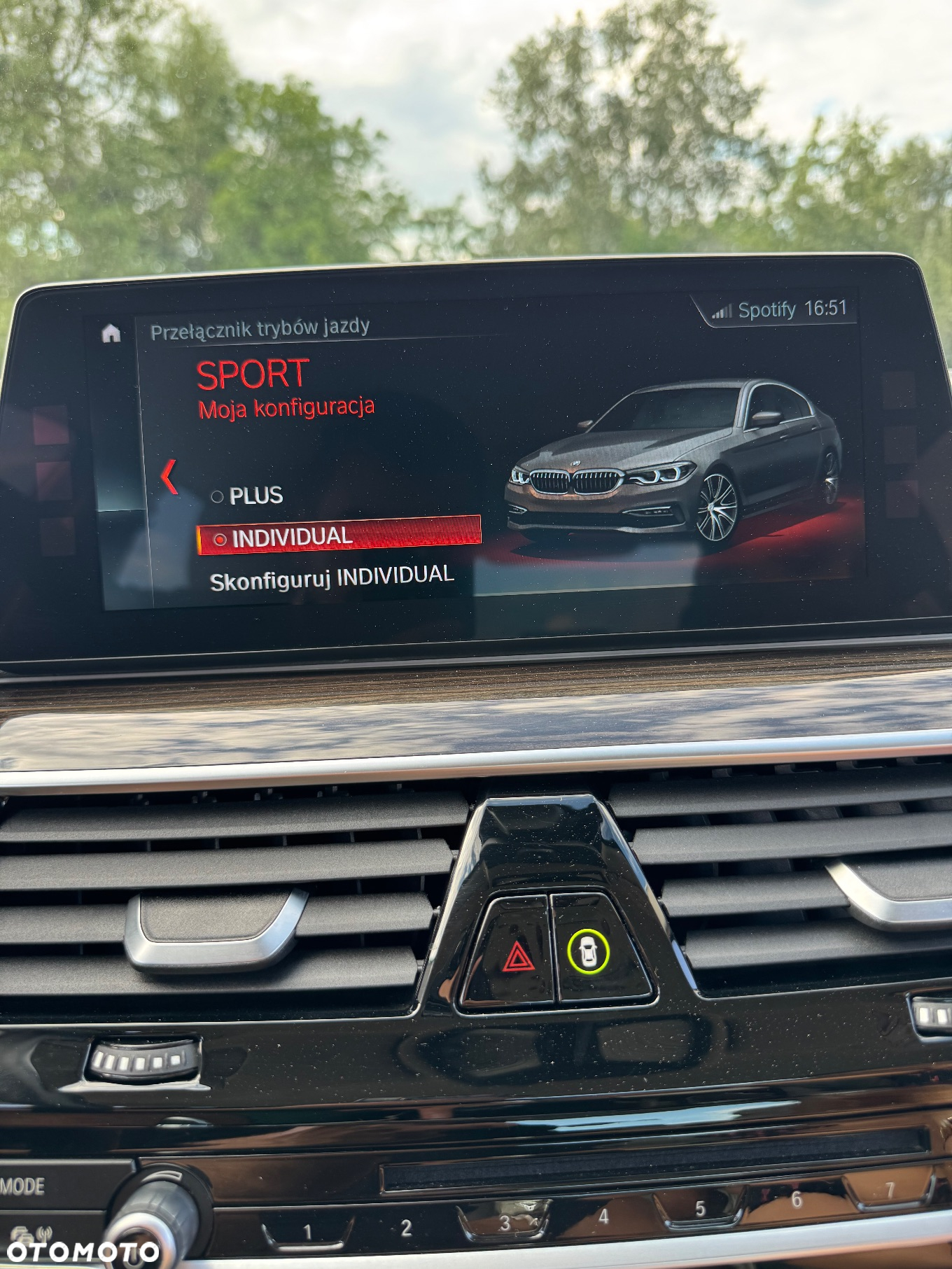 BMW Seria 5 540i xDrive Luxury Line - 25