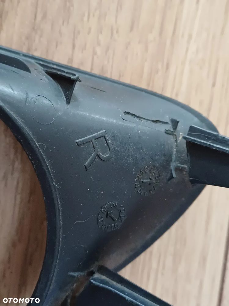 TOYOTA YARIS II 06-08 KRATKA HALOGENU PRAWA ORYGINAŁ 81481-0D020 WYSYŁKA 24H - 4