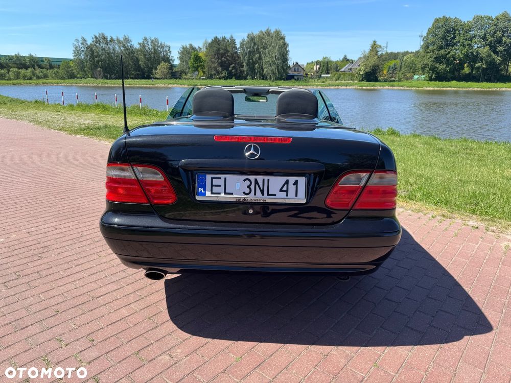 Mercedes-Benz CLK - 7