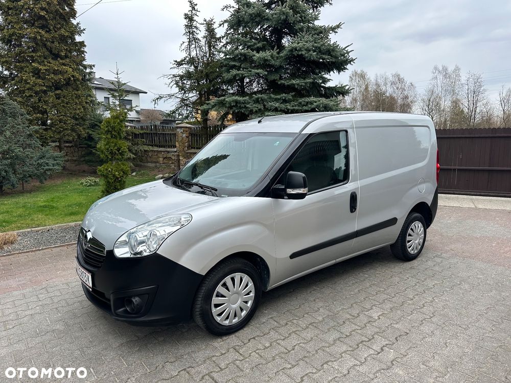 Opel Combo - 1