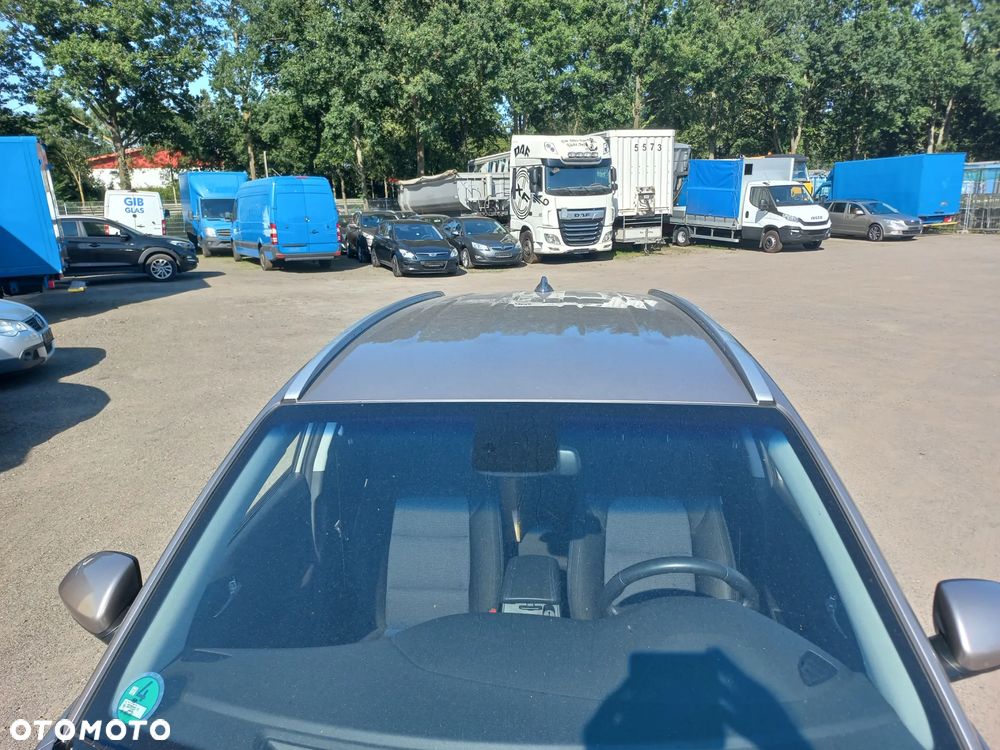 Hyundai Tucson blue 1.7 CRDi 2WD Style - 6
