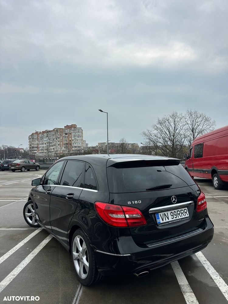 Mercedes-Benz B 180 BlueEfficiency Edition 1 - 4