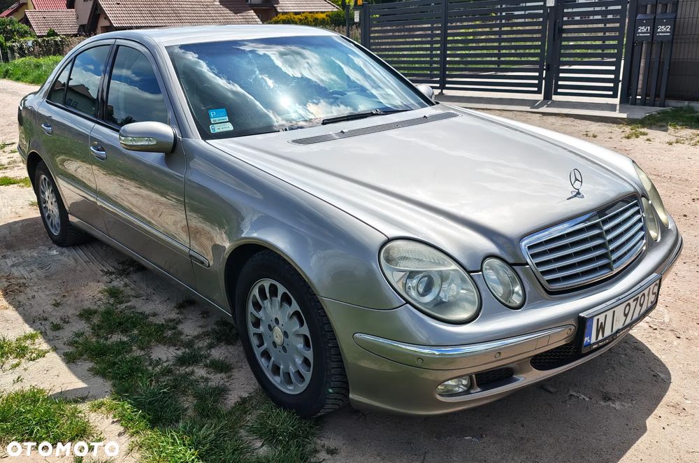 Mercedes-Benz Klasa E - 2