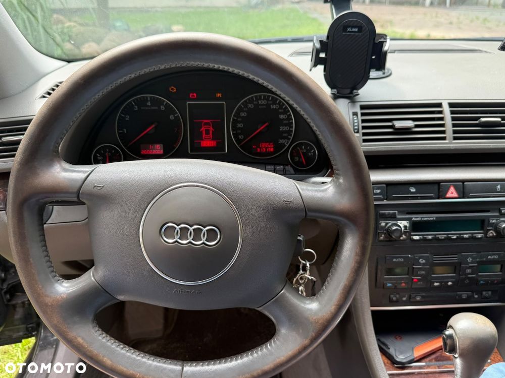 Audi A4 Limousine - 5