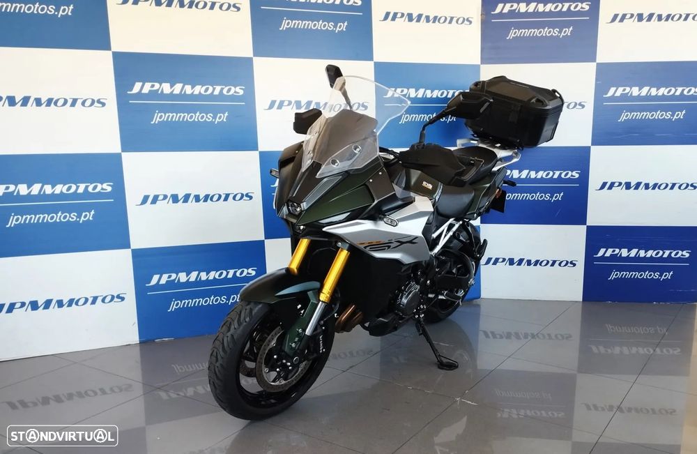 Suzuki GSX S1000GX - 2