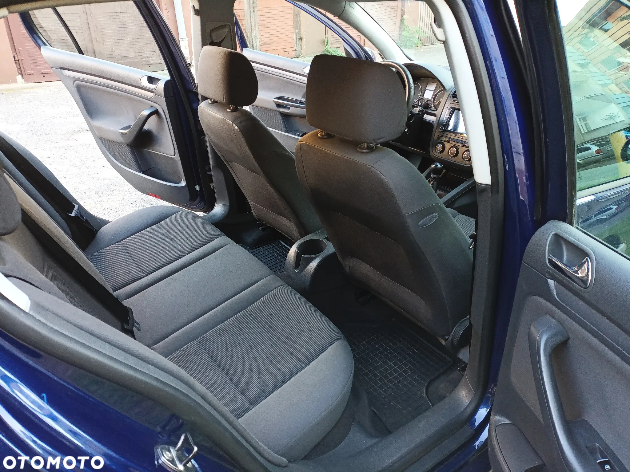 Volkswagen Golf - 13