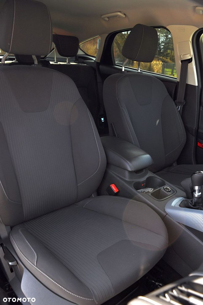 Ford Focus 1.6 TDCi Titanium - 24