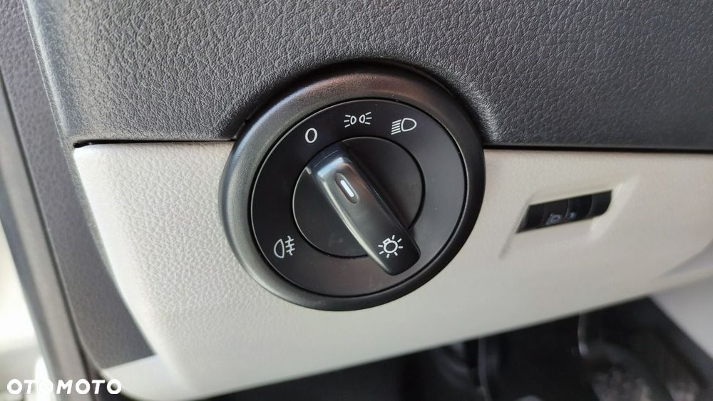 Volkswagen Transporter - 23