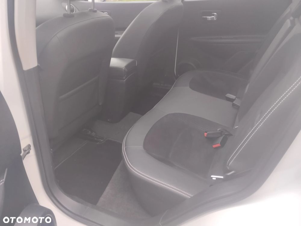 Nissan Qashqai - 8