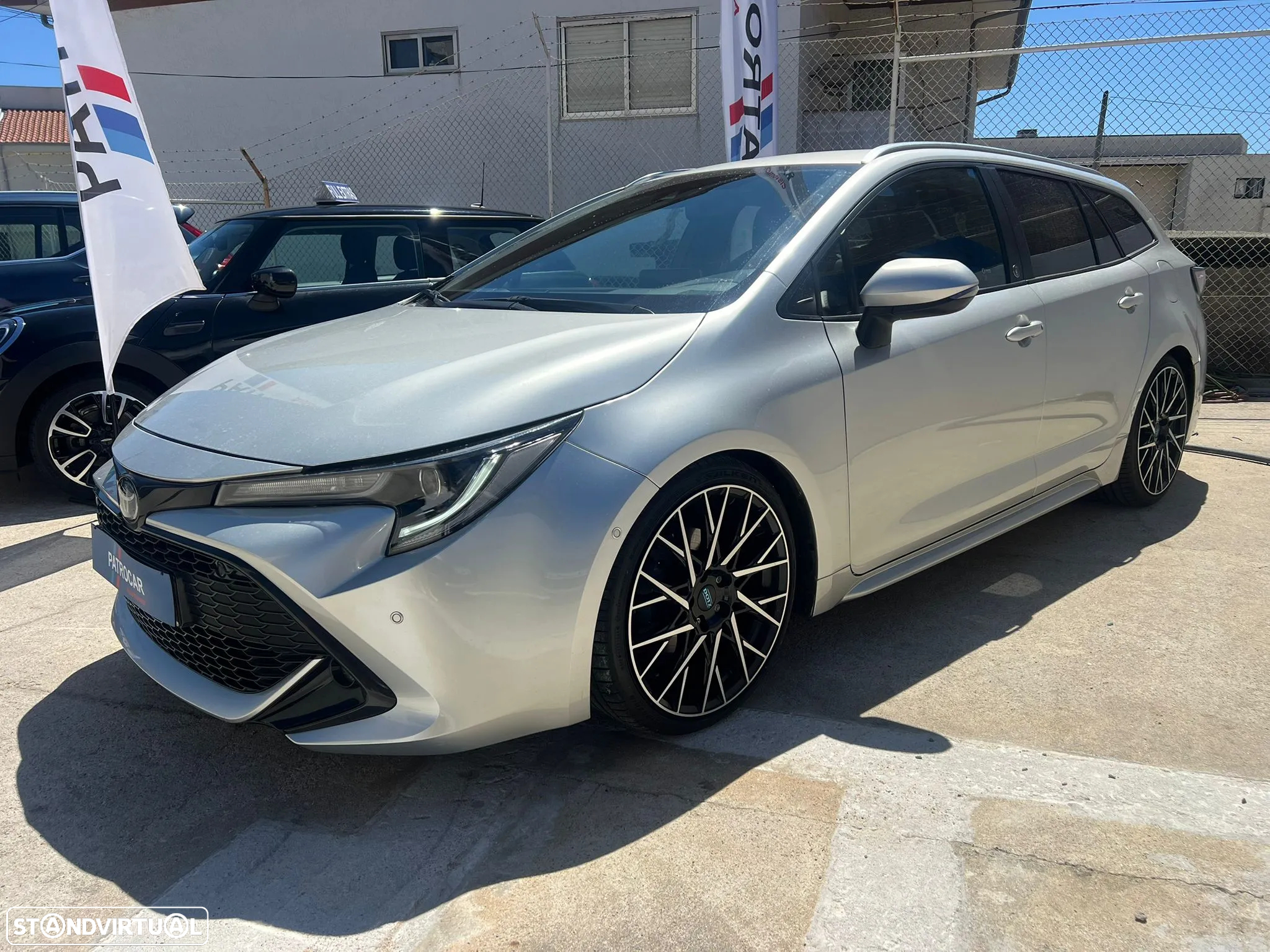 Toyota Corolla Touring Sports 2.0 Hybrid Exclusive - 3