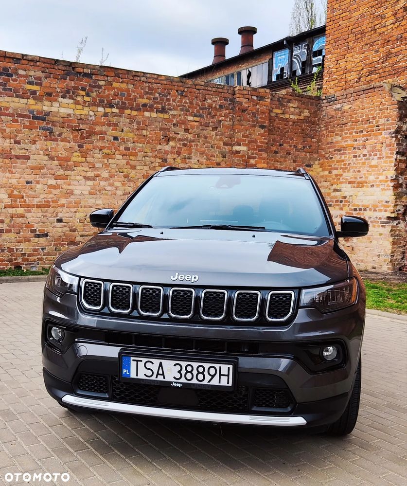 Jeep Compass - 2