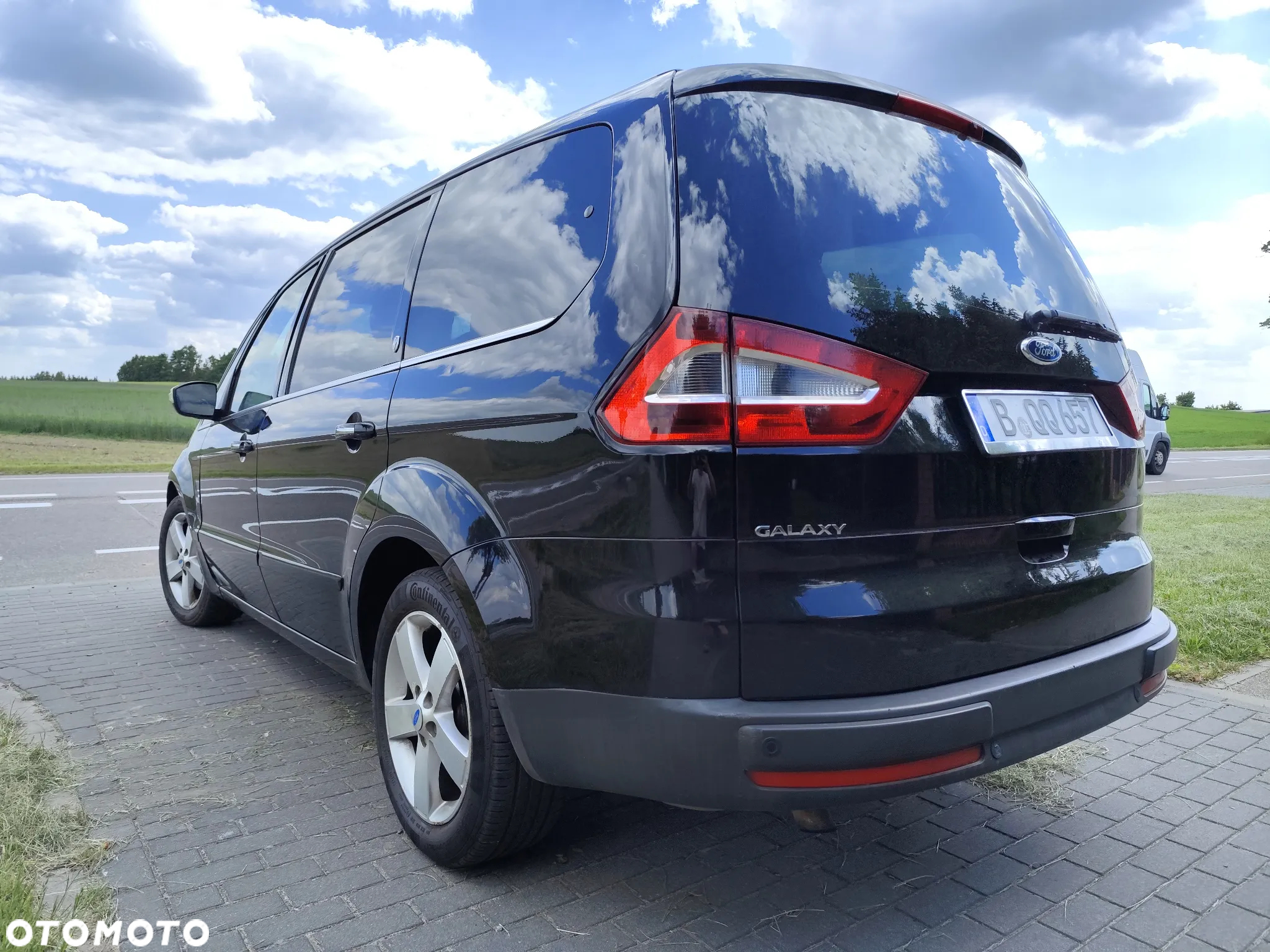 Ford Galaxy 2.0 TDCi Ghia - 35