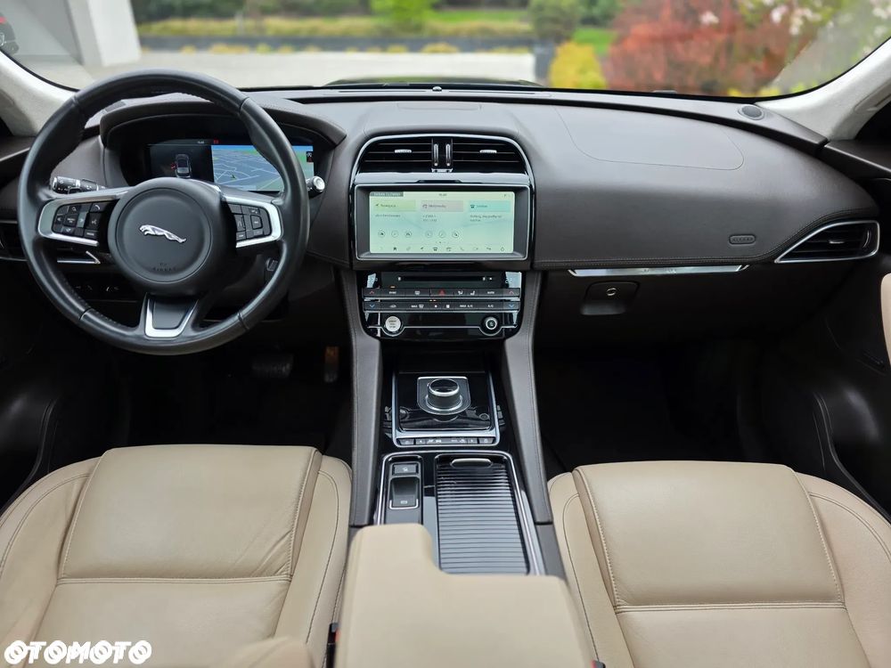 Jaguar F-Pace 2.0 i4D AWD Prestige - 15