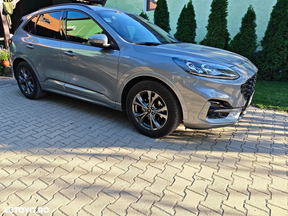 Ford Kuga - 3