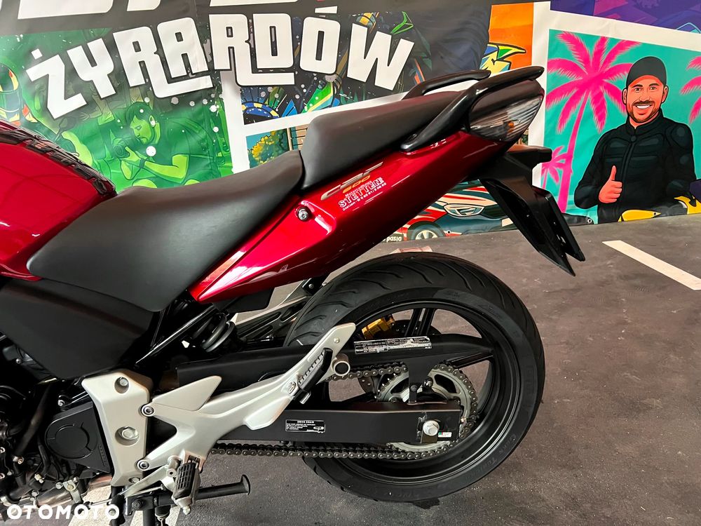 Honda CBF - 4