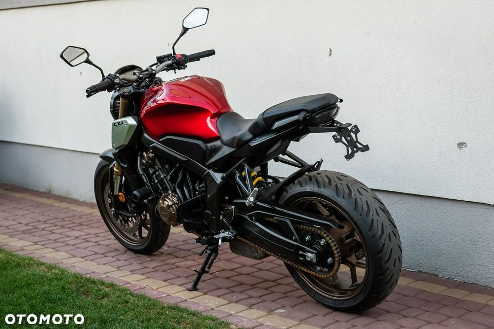 Honda CB - 4