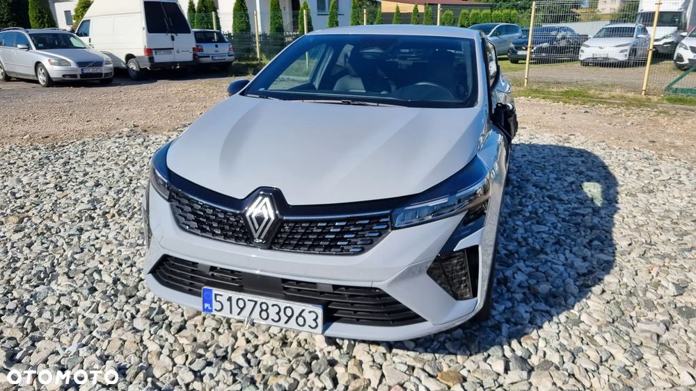 Renault Clio E-TECH Full 145 EVOLUTION - 12