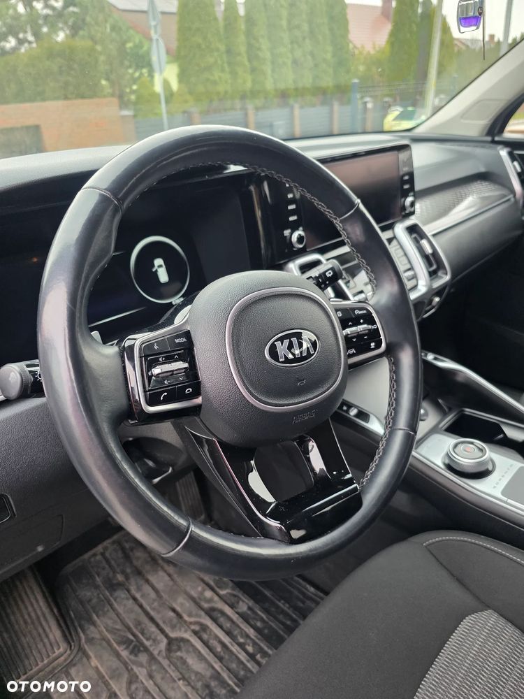 Kia Sorento 1.6 T-GDI HEV L 7os - 12