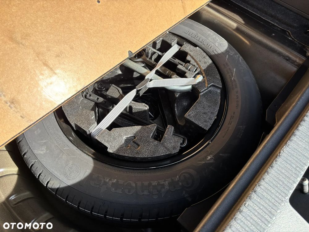 Skoda Octavia 1.5 TSI ACT Style DSG - 24