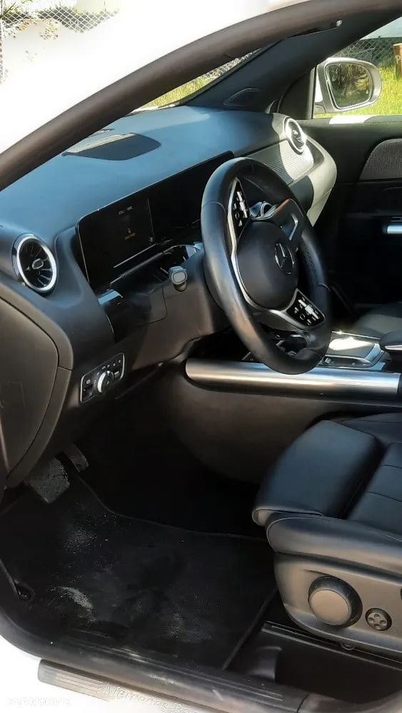 Mercedes-Benz GLA 250 4-Matic - 8
