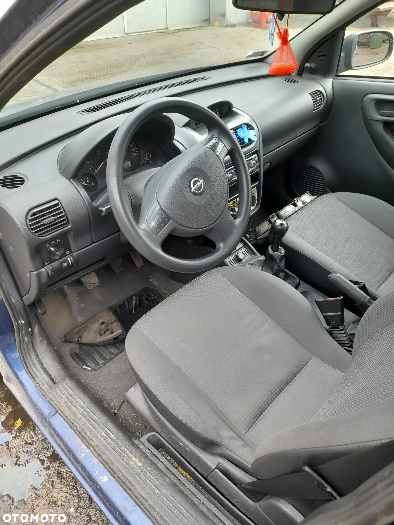 opel CORSA C  klapa tylna zderzak - 3