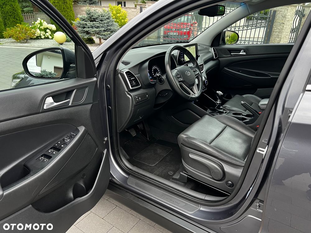 Hyundai Tucson blue 1.6 GDi 2WD Navi - 15