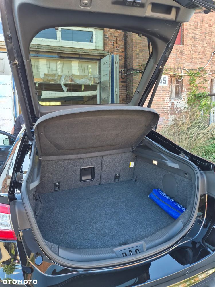 Ford Mondeo 1.5 EcoBoost ST-Line X - 16