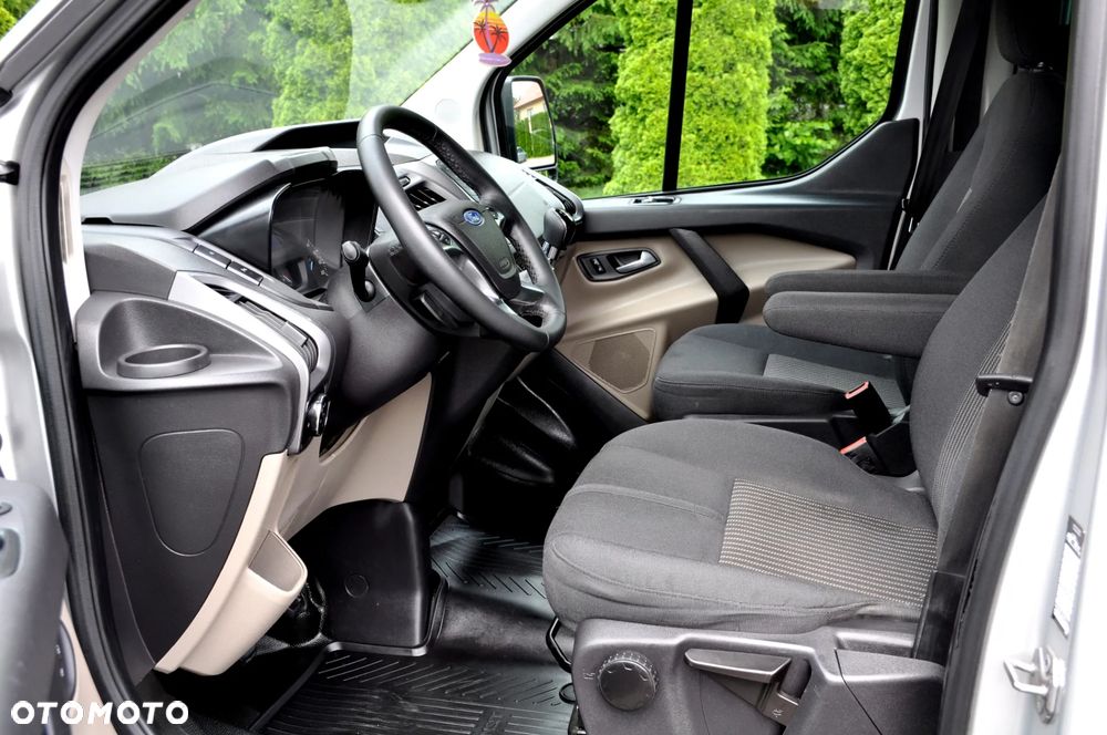 Ford Transit Custom 290 L1H1 Limited - 30
