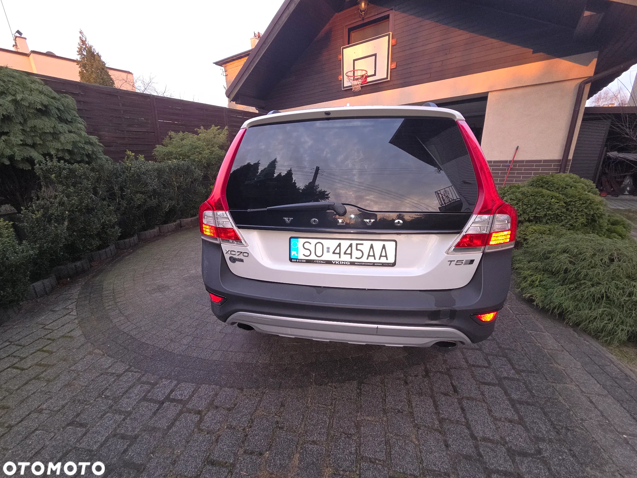 Volvo XC 70 T5 AWD Summum - 4