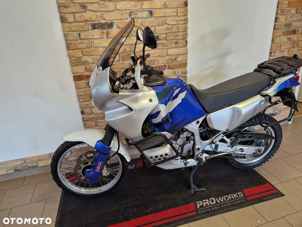 Honda XRV - 26