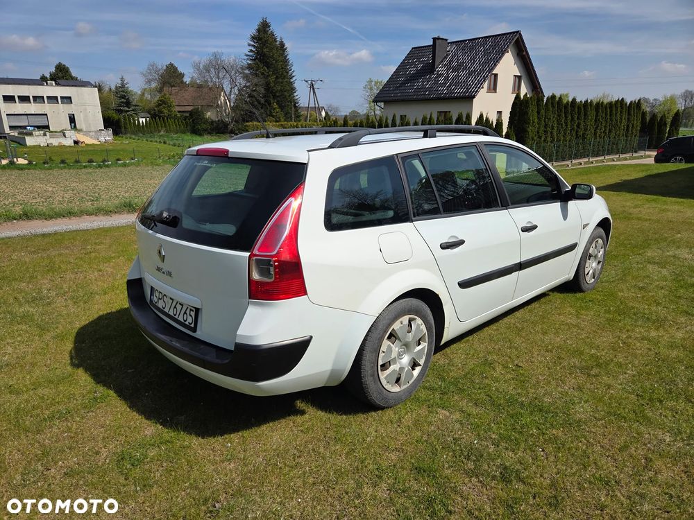 Renault Megane 1.6 16V Authentique - 5