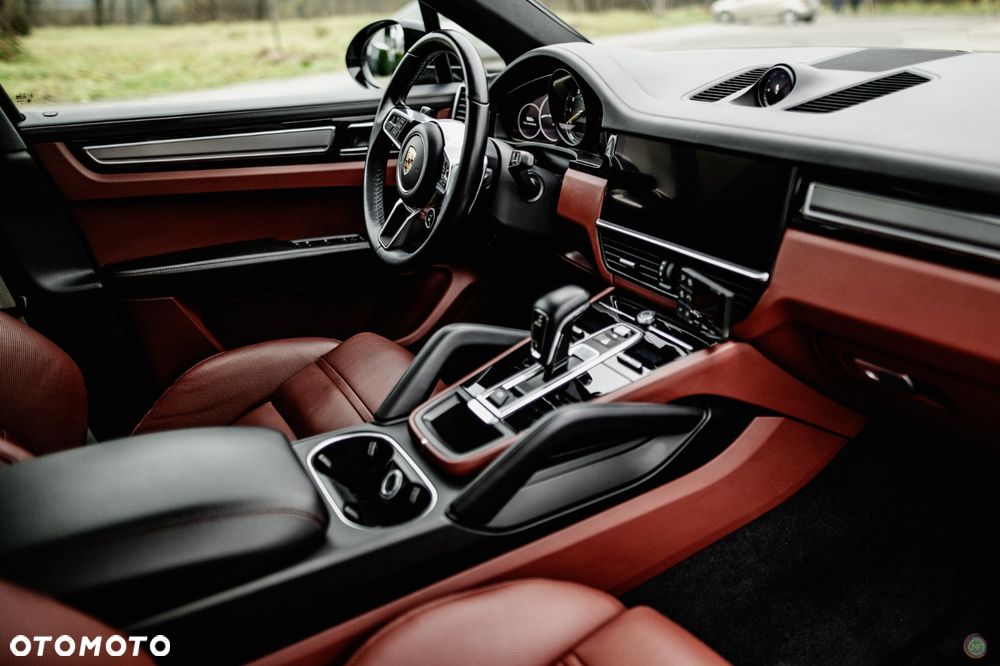 Porsche Cayenne E-Hybrid Platinum Edition - 6