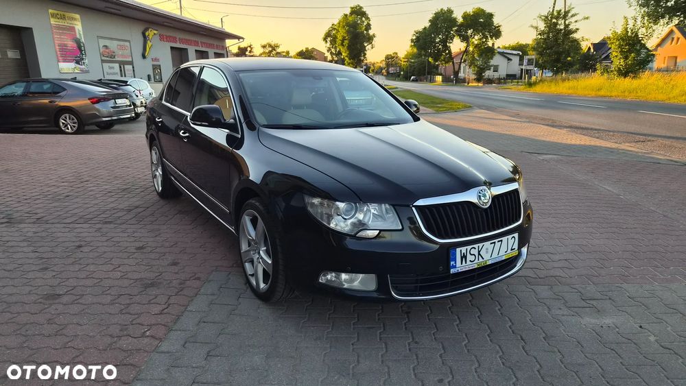 Skoda Superb 3.6 FSI 4x4 Platinum DSG - 4