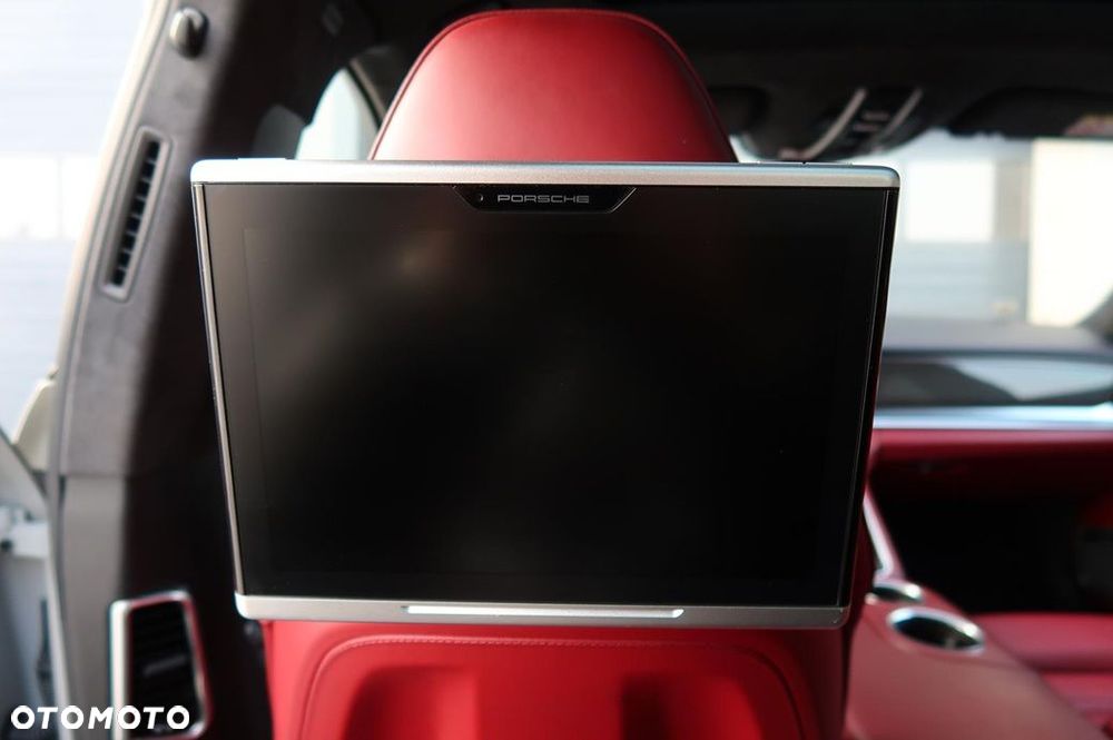 Porsche Panamera Turbo S E-Hybrid GPF - 24