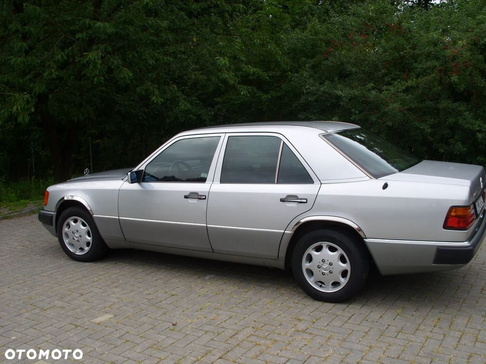 Mercedes-Benz W124 (1984-1993) - 4