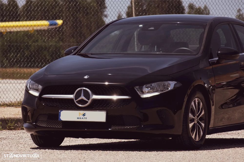 Mercedes-Benz A 180 Limousine d Style Plus Aut. - 4